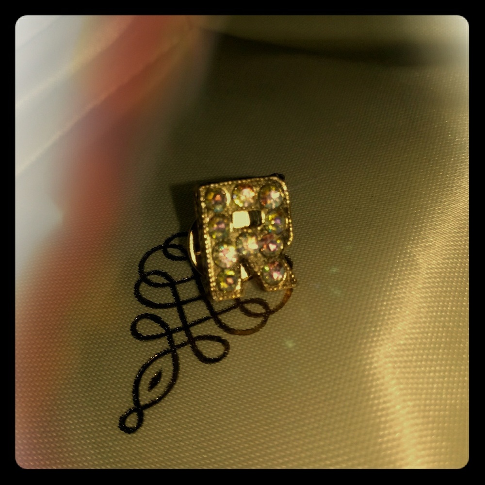 Jeweled letter R pin